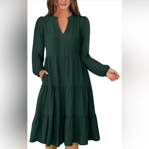 UVN 
Chic Dark Green Long Sleeve Dress